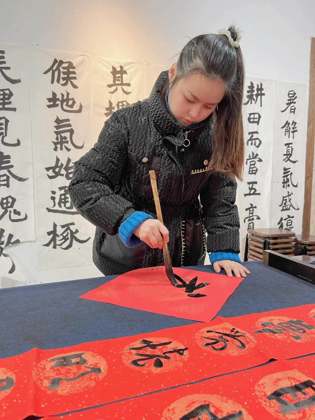 花社區(qū)最新動態(tài)，機(jī)遇綻放與自我成長的魔力