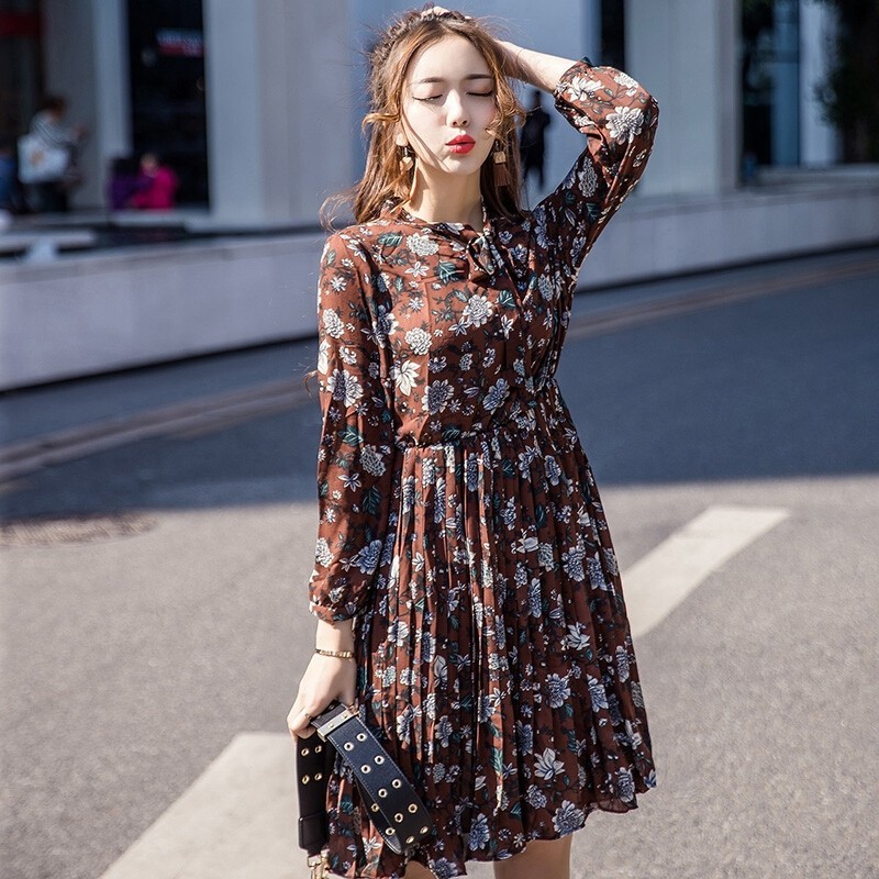 最新碎花裙時尚風(fēng)潮，讓你成為春日焦點！