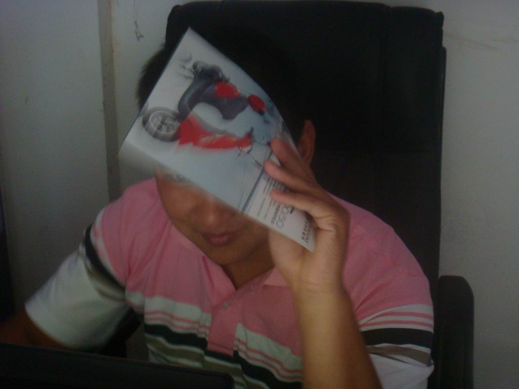 ??瞎半身最新時尚，引領(lǐng)潮流，展現(xiàn)個性魅力