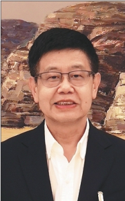 劉明忠新職務引領科技革新，前沿高科技產品新篇章體驗