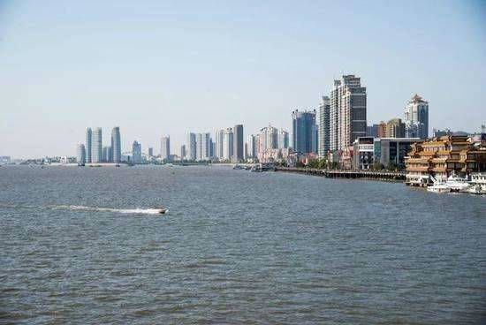 丹東市最新區(qū)，時代印記與發(fā)展見證