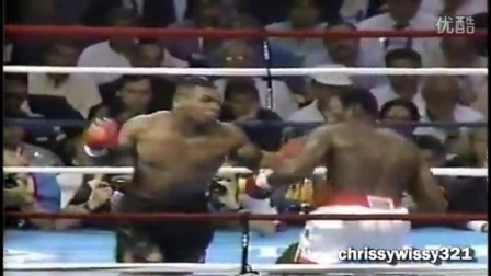 泰森最新動態(tài)，小巷深處的拳擊故事與美食秘境探索