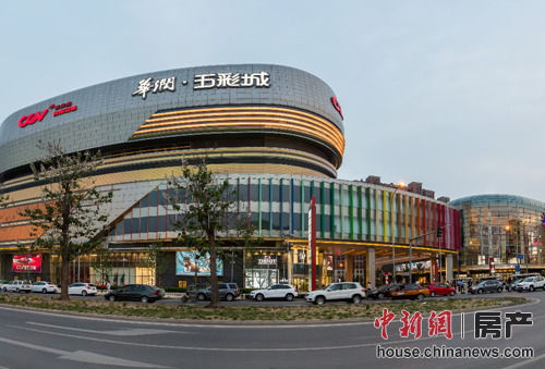 五彩城最新動(dòng)態(tài)，變化世界中的學(xué)習(xí)與自信成就之路