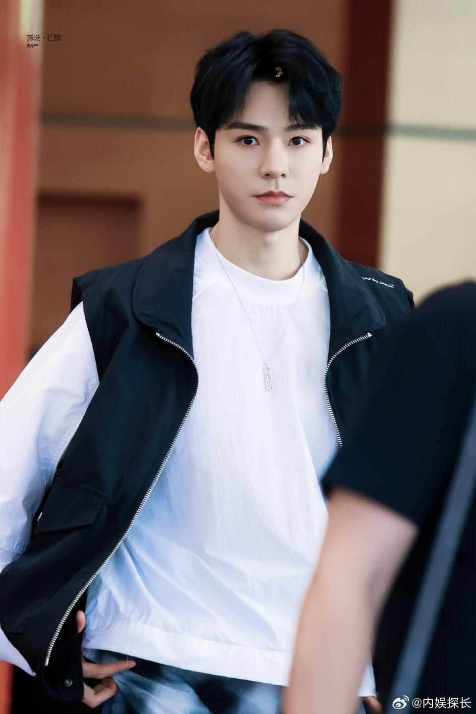 龔俊最新綜藝錄制，科技盛宴，體驗前沿生活的精彩瞬間