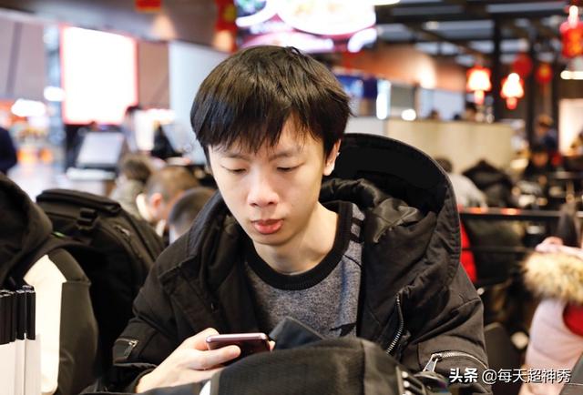 強(qiáng)哥最新版，與自然共舞，探尋內(nèi)心平和之地