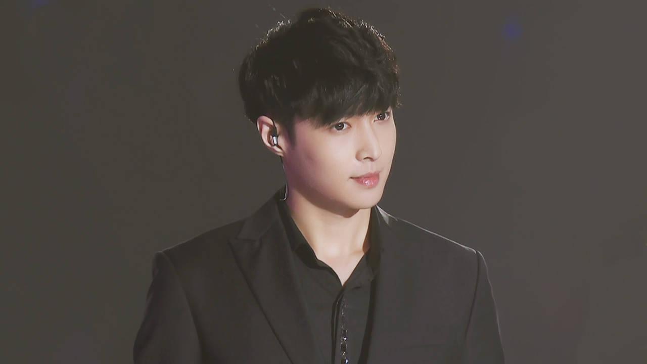 張藝興最新動(dòng)態(tài)更新，揭秘他的最新?tīng)顩r