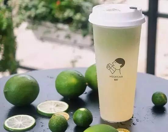 喜茶最新事件揭秘，小巷特色小店的獨(dú)特魅力探索之旅